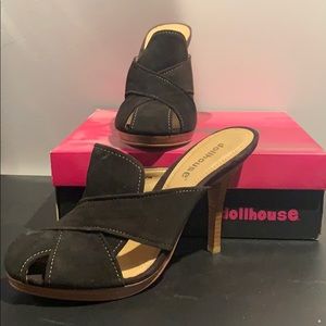 Black suede cris cross heels